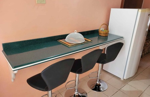 Mandeville Apartamento | Lovely studio with WiFi in Cool, Cool Mandeville