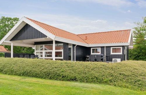 Kelstrup Casa | Lovely Summer House With Sea View