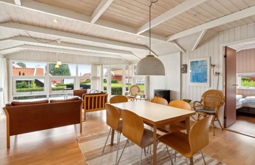 Kelstrup Casa | Lovely Summer House With Sea View