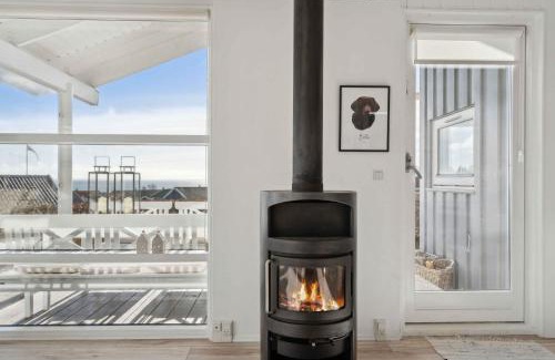 Grønninghoved Strand Casa | Lovely Summer House With Sea View