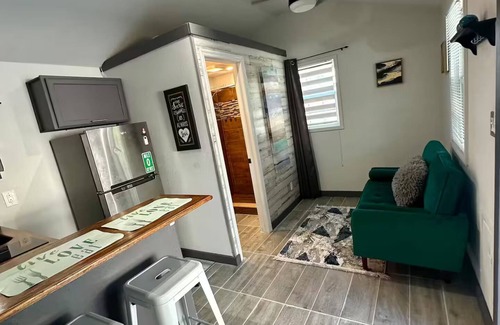 Westgate Apartamento | Lovely tiny house with AC in West Palm Beach