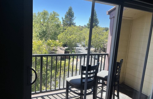 Concord Apartamento | Lovely two bedroom with pool