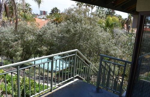 Mandurah Villa | Lovely Unit 39, enjoy the " resort " lifestyle