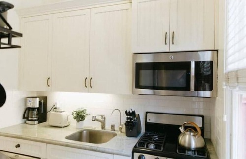 Hillcrest Casa | Lovely Victorian Home in the Heart of San Diego