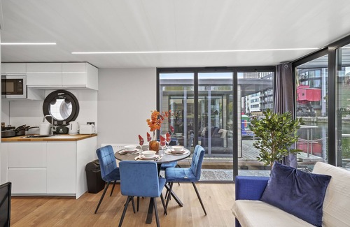 Canary Wharf Alquiler De Eote | Lovely Water Lodge in London - Sleeps 6