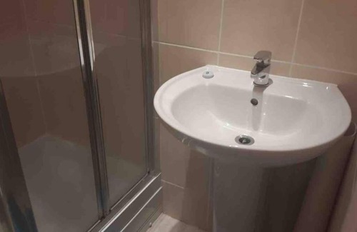 North West Apartamento | Lovely well kept 2 bedroom west end flat.