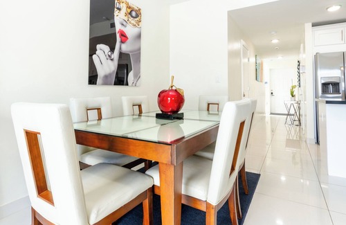Florida City Casa | Lovely Wonderlux House 5BR by FL Keys MIA Marina