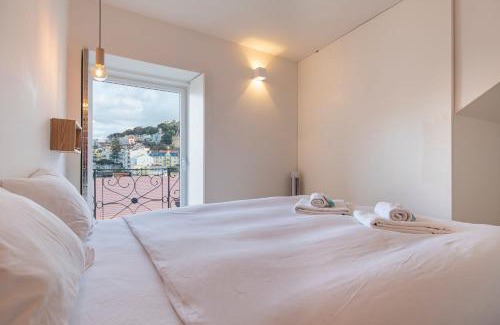 Santa Maria Maior Apartamento | LovelyStay - Lisbon Home With Castle View