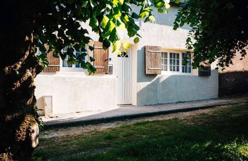 Moulins-la-Marche Casa | Loveroom Du Perche: house with balneo