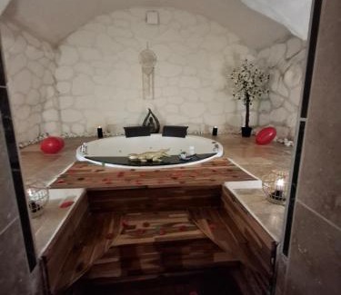Tournon-sur-Rhone Apartamento | Loveroom&Spa Dreamroom