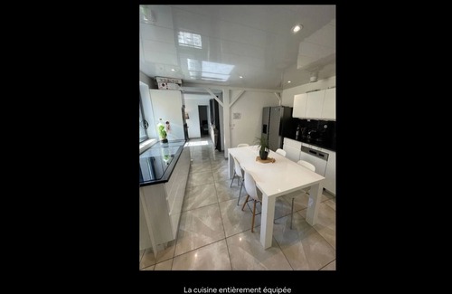 Floirac Casa | Lovers around a SPA