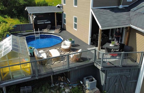 King's Point Casa | Lovers Lane Retreat. Located in Beautiful Kings Point with hot tub and pool