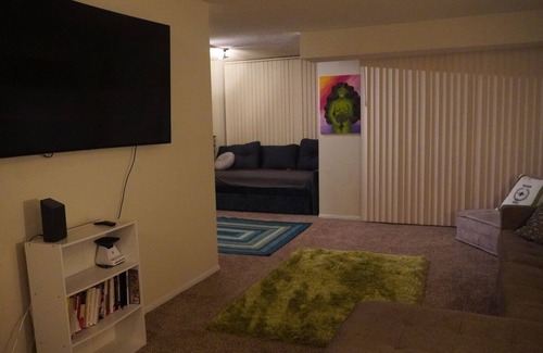 West End Apartamento | Lovey spacious 1 bedroom apartment, sleeps up to 5