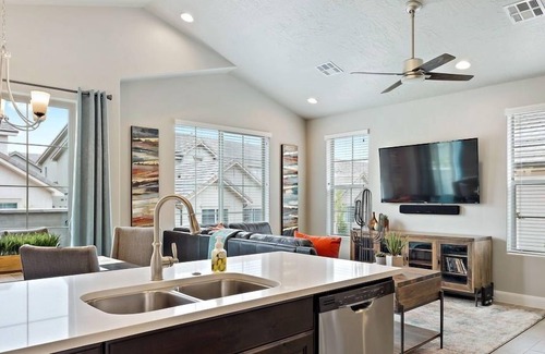 Sienna Hills Casa | Lovin 'life con 3 habitaciones Master Suites cerca de Zion.
