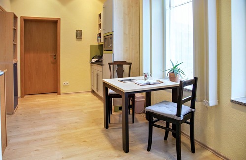 Hammerbrucke Apartamento | Lovingly furnished apartment, living with friends