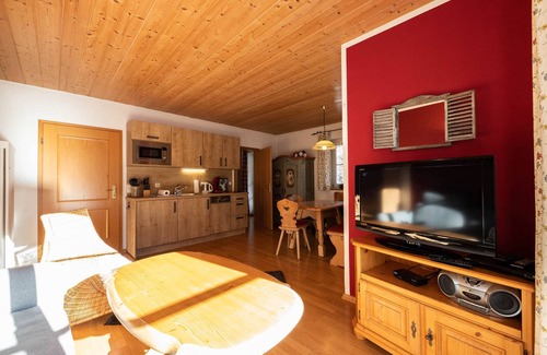 Obergrainau Apartamento | Lovingly furnished holiday apartment "Zirbe" in the Zugspitz village Grainau