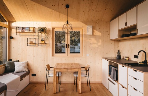 Krummennaab Casa | Lovt am See, Ökologisch Gebautes und Eingerichtetes Tiny House Direkt am Wasser