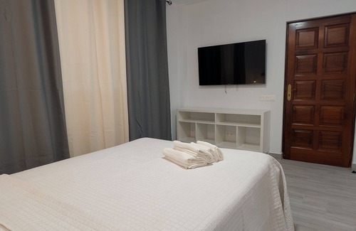 Valverde Apartamento | Low Capital With Terrace and Private Parking
