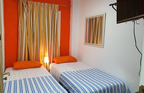 Maspalomas Casa | Low Cost Room Plaza de Hierro IV
