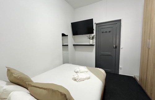 Lisbon Old Town Casa | Low Cost Arroios Rooms