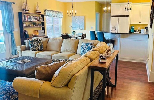 Midway Casa | Low Country Living-Deep water dock, Gorgeous views