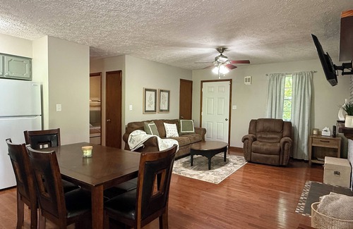 Shoals Casa | Low Key Living Hideaway