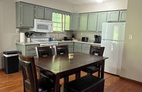 Shoals Casa | Low Key Living Hideaway