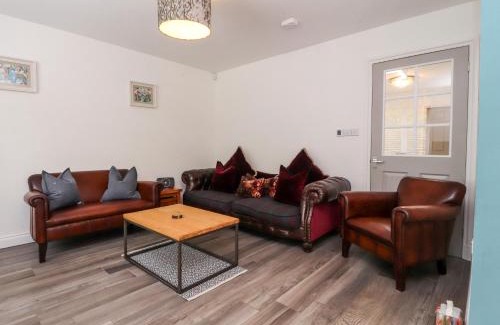 Chipping Casa | Low Orchard House