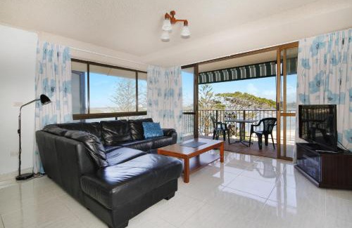 Caloundra Apartamento | Lowanna Unit 10 24 Bulcock Beach Esplanade Bulcock Beach