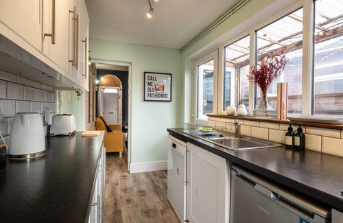 Pontrilas Casa | Lowell Street - Cosy 2 Bedroom Home in Worcester