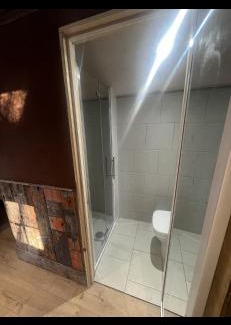 Honley Chalet De Esquí | Lower batter farm