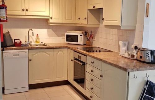 Fowey Casa | Lower Deck