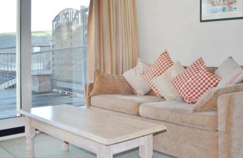 Fowey Casa | Lower Deck