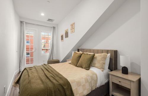 Financial District Apartamento | Lower Manhattan 3BR Gem, Perfect for Families