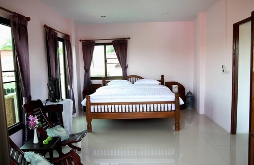 Ayutthaya Casa | Loy Manee House