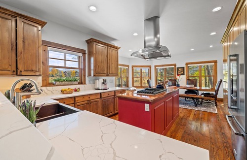 Victor Casa | LPJH: Enjoy a Peaceful Week in the Tetons Away from Crowded Jackson Hole!