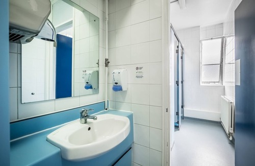 Fitzrovia Hotel | LSE Carr-Saunders Hall - Campus Accommodation