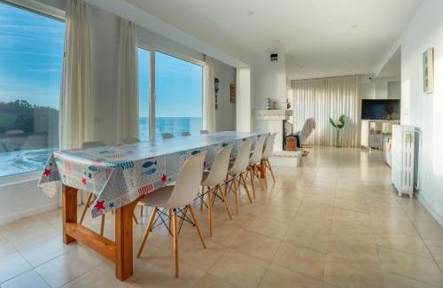 Alfoz de Lloredo Casa | Luaña Beach House