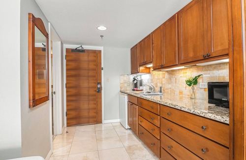 Waikiki Apartamento | Luana Waikiki by Tropical Escapes Realty