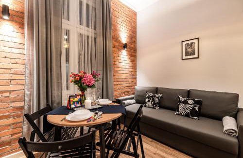 City Centre Apartamento | Lubomirskiego 23 Residence - great location, 10 min to Main Square by foot, right next to Main Rail and Bus Station