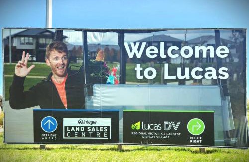 Lucas Casa | Lucas One 2-bedroom apartment NBN Pets