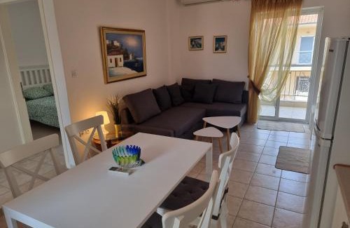 Flogita Apartamento | Lucas3 Lux Flogita apartment