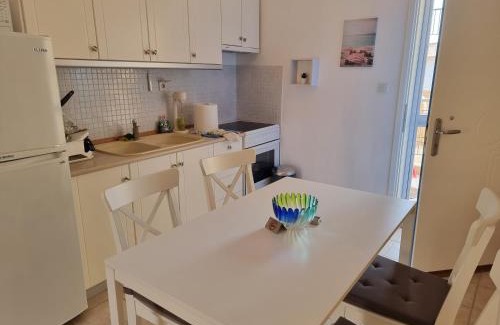 Flogita Apartamento | Lucas3 Lux Flogita apartment