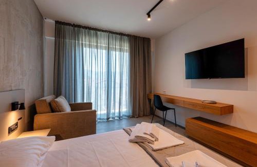 Maini Casa | Lucciola Boutique Rooms