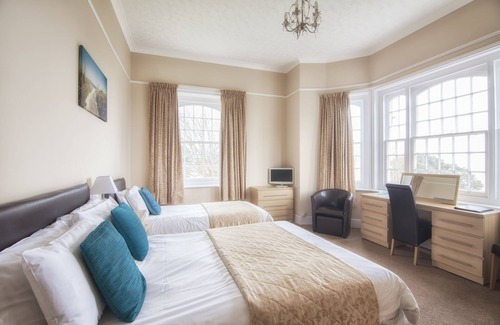 Shanklin Hotel | Luccombe Manor Country House Hotel