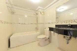 Old Quarter Hotel | Lucky 2 Hotel & Travel