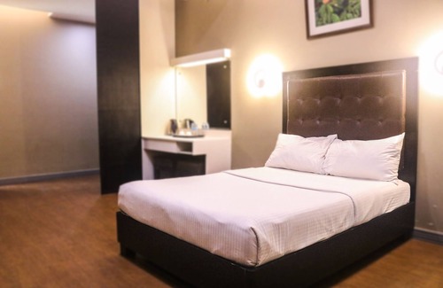 Tagum Hotel | Lucky 9 Budget Hotel