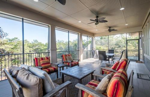 Gulf Trace Casa | Lucky Dog