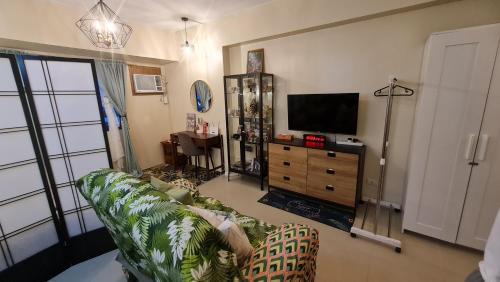 Silang Junction South Apartamento | Lucky East Serin with Netflix DisneyPlus FreeCoffeeTea & Recliner