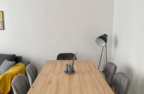 Bahnhofsviertel Apartamento | LUCKY STAYS LS04 - Vollausstattung - Zentrum - Aufzug - große Küche - 2 Zimmer - Smart-TV